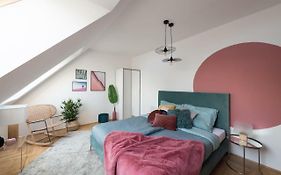 Gozsdu Design Apartment